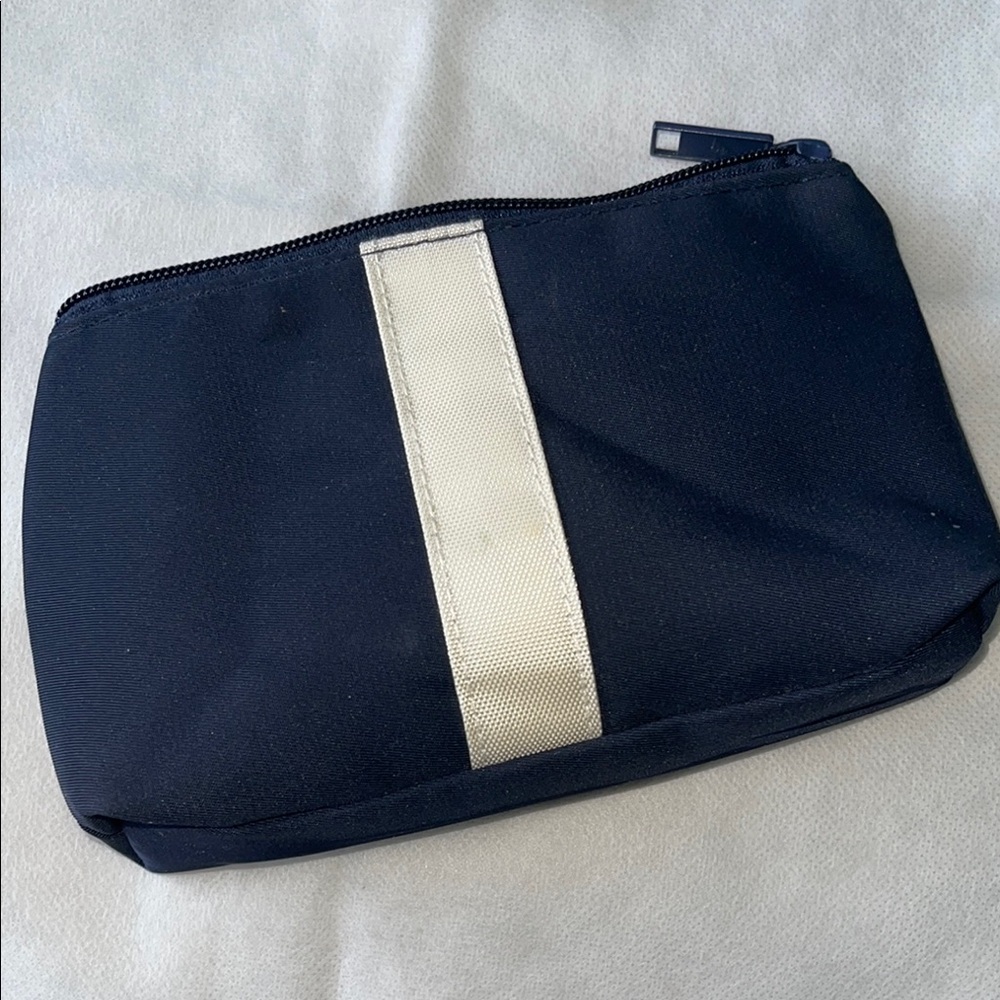 [FREE] or 5/$5 Navy & White Pouch